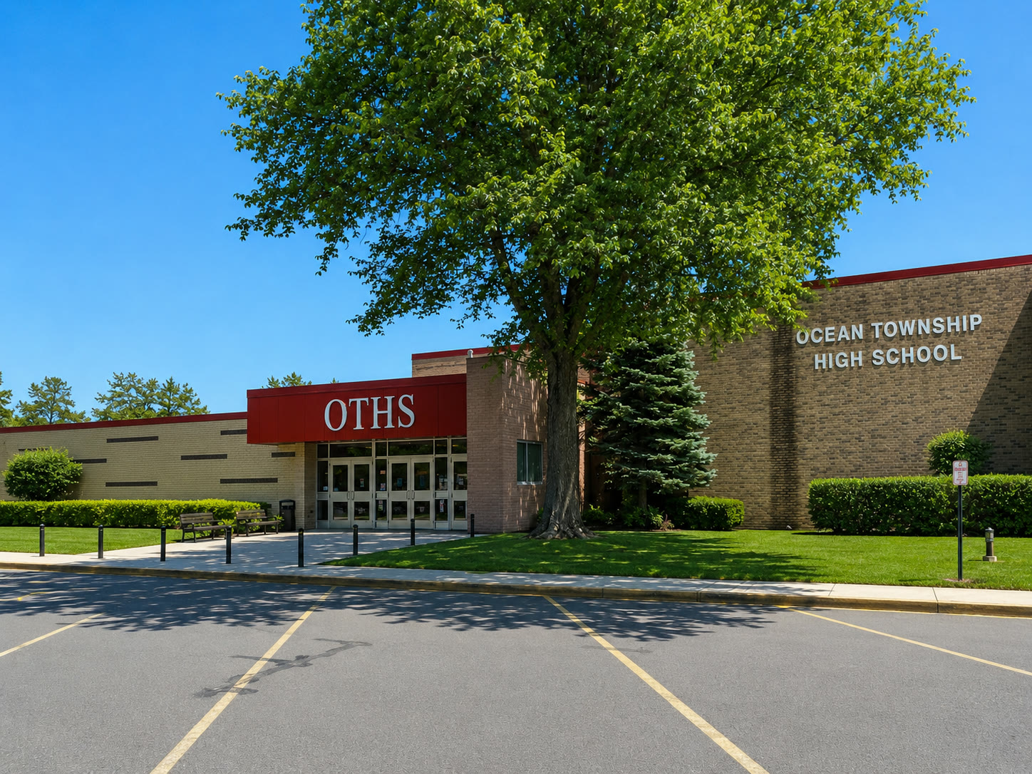 Schools and colleges near Twinbrook Village